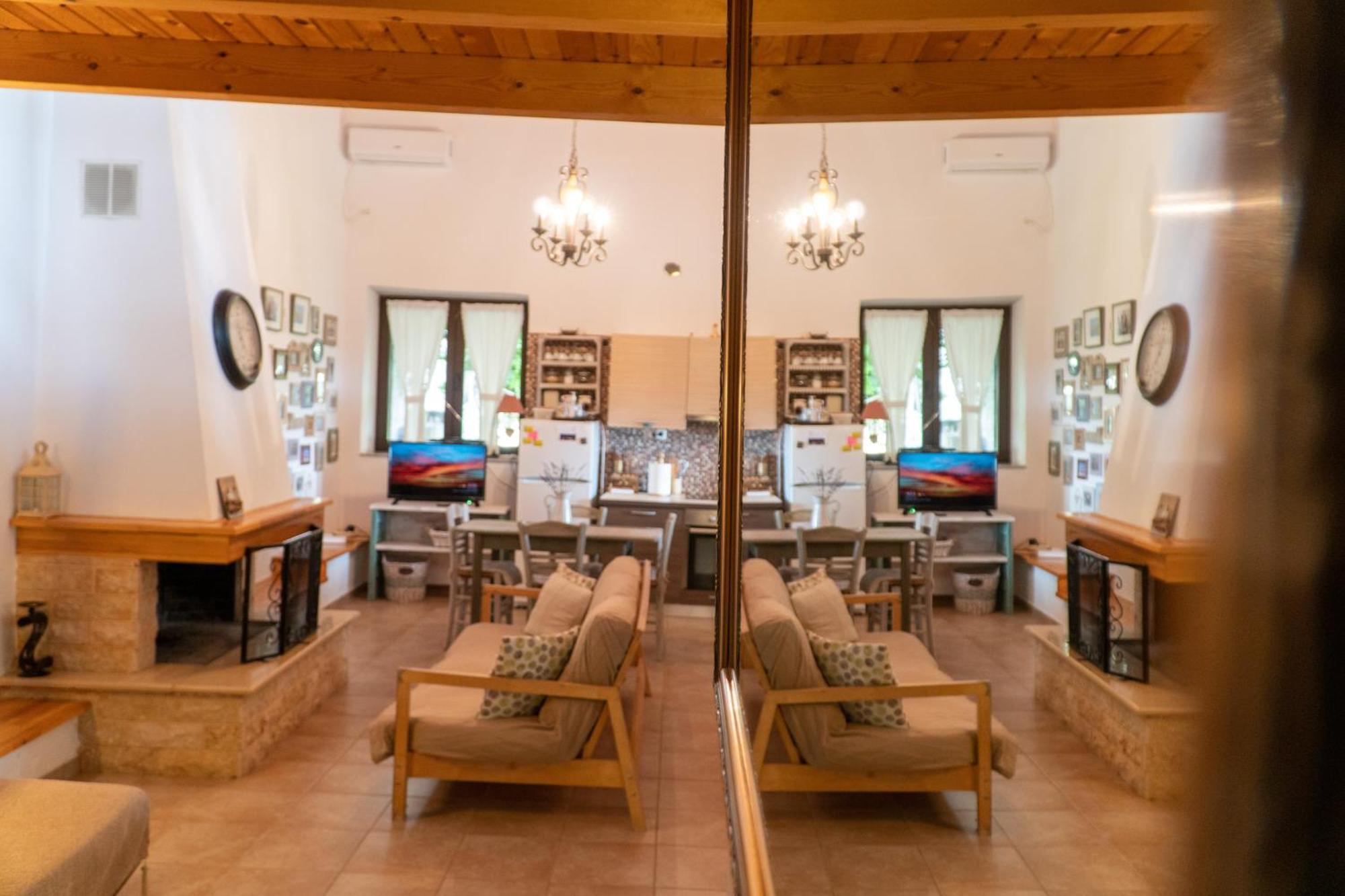 Villa Achinos Akhinos 외부 사진